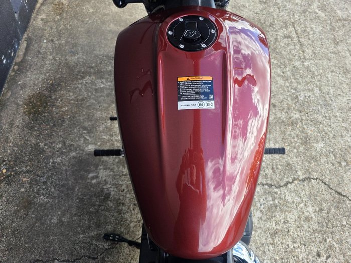 2020 Indian SCOUT BOBBER TWENTY B METALLIC BRONZE