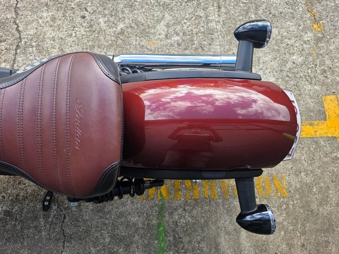 2020 Indian SCOUT BOBBER TWENTY B METALLIC BRONZE