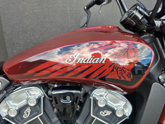 2020 Indian SCOUT BOBBER TWENTY B METALLIC BRONZE