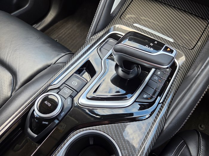 2024 LDV D90 Executive