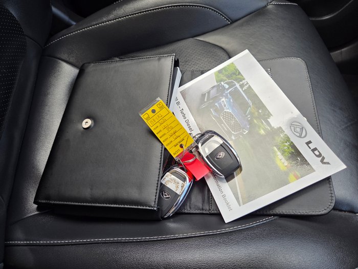 2024 LDV D90 Executive