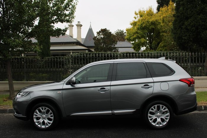 2021 Mitsubishi Outlander ES ZL MY21 AWD Titanium