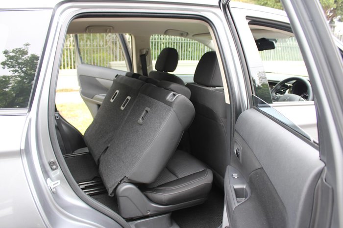 2021 Mitsubishi Outlander ES ZL MY21 AWD Titanium