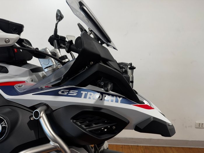 2023 BMW Motorrad R 1250 GS ADVENTURE RALLYE LIGHT WHITE UNI/RACINGBLUE MET/RACI