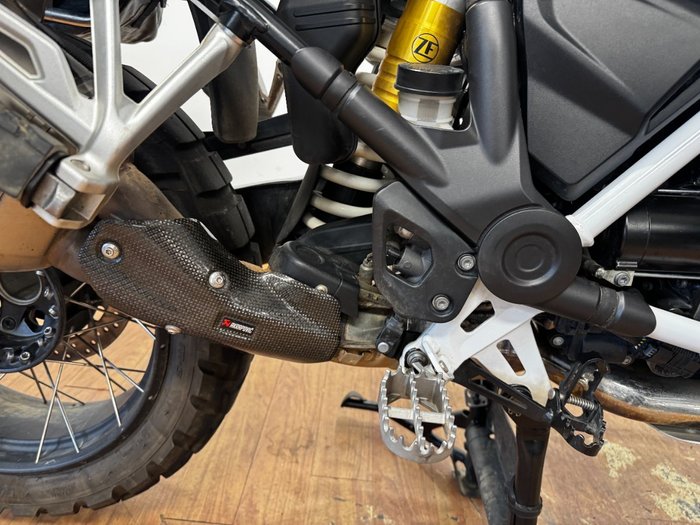 2023 BMW Motorrad R 1250 GS ADVENTURE RALLYE LIGHT WHITE UNI/RACINGBLUE MET/RACI