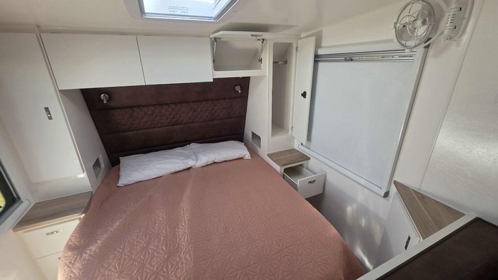 2026 Essential Caravans A Class 186R-1 18'6