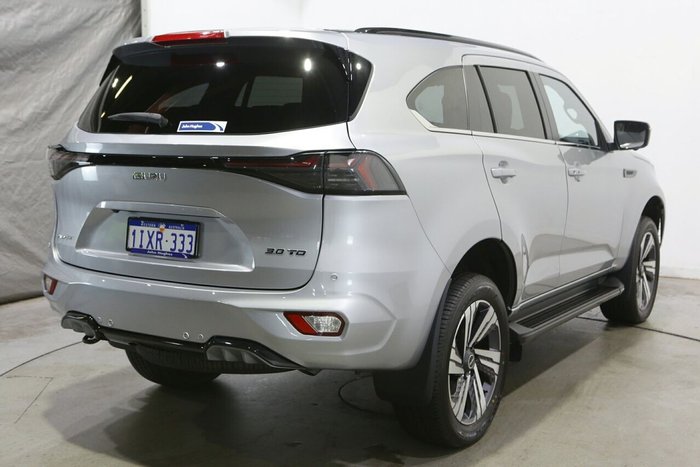 2025 Isuzu MU-X LS-T