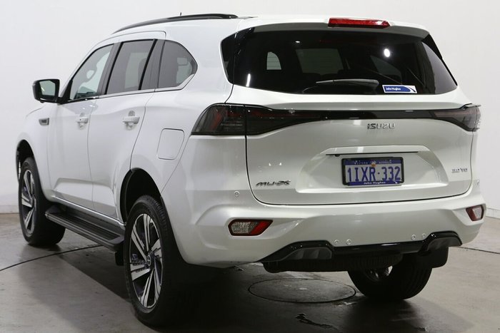 2025 Isuzu MU-X LS-T