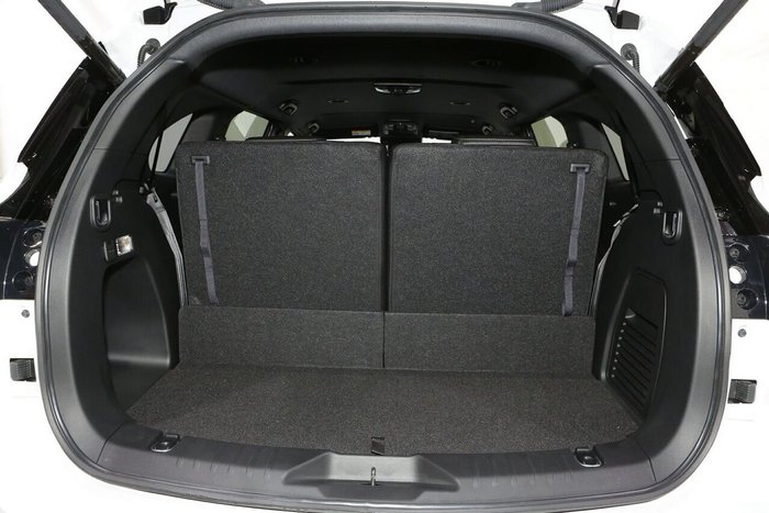 2025 Isuzu MU-X LS-T