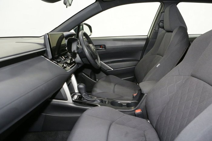 2024 Toyota Corolla Cross GX