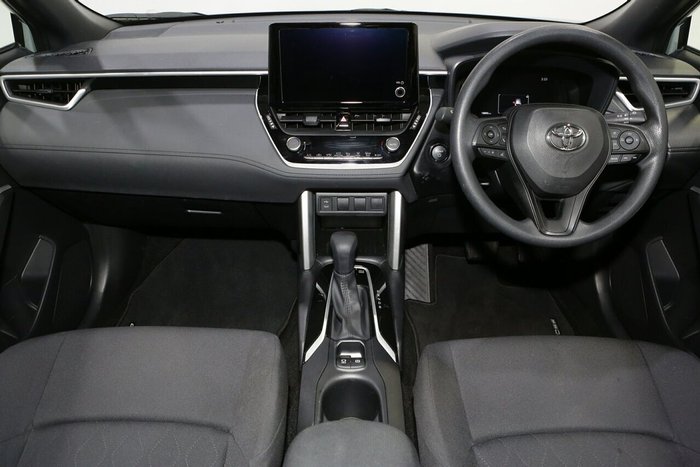 2024 Toyota Corolla Cross GX