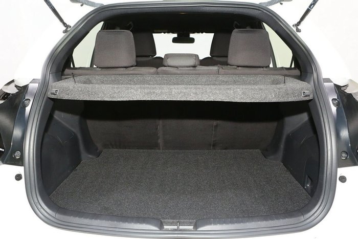 2023 Toyota Yaris Ascent Sport