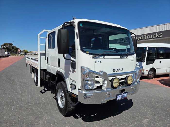 2022 Isuzu Nps 75/45-155 4X4 Crew Tray