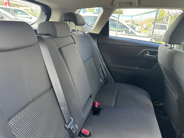 2016 Toyota Corolla Ascent ZRE182R Glacier White