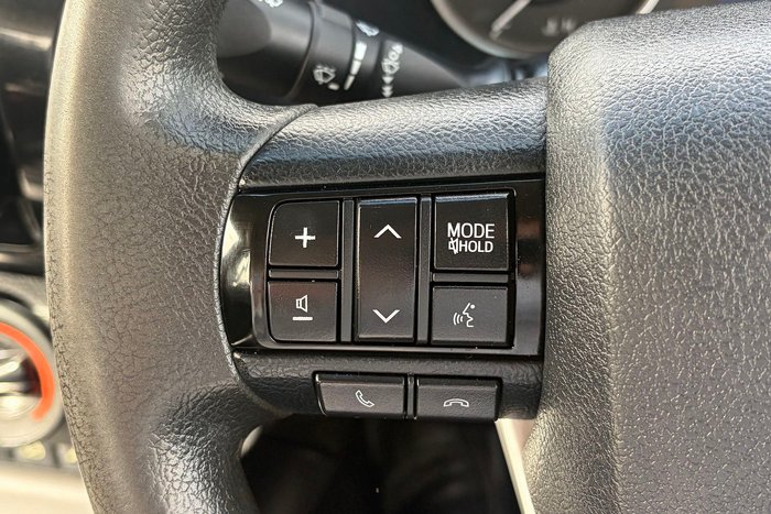 2018 Toyota Hilux SR