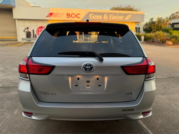 2022 Toyota Corolla Fielder Hybrid EX
