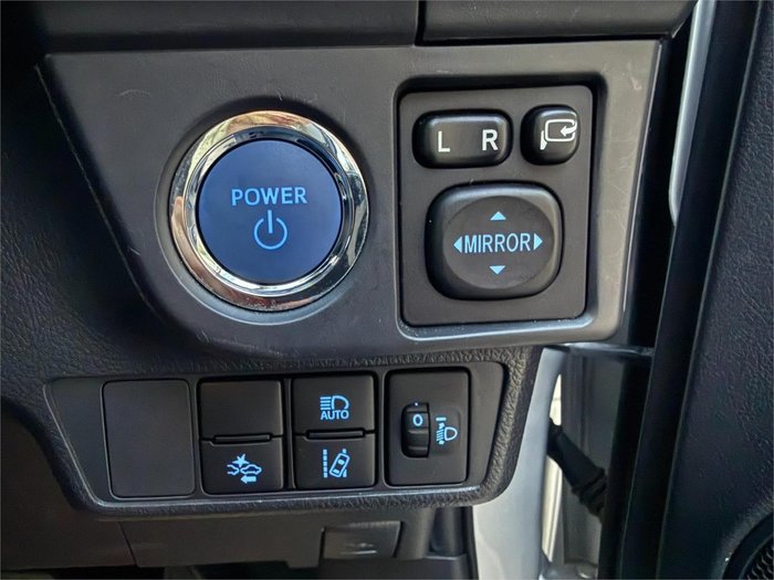 2022 Toyota Corolla Fielder Hybrid EX