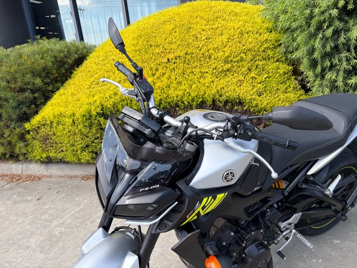 2017 Yamaha MT-09A Silver