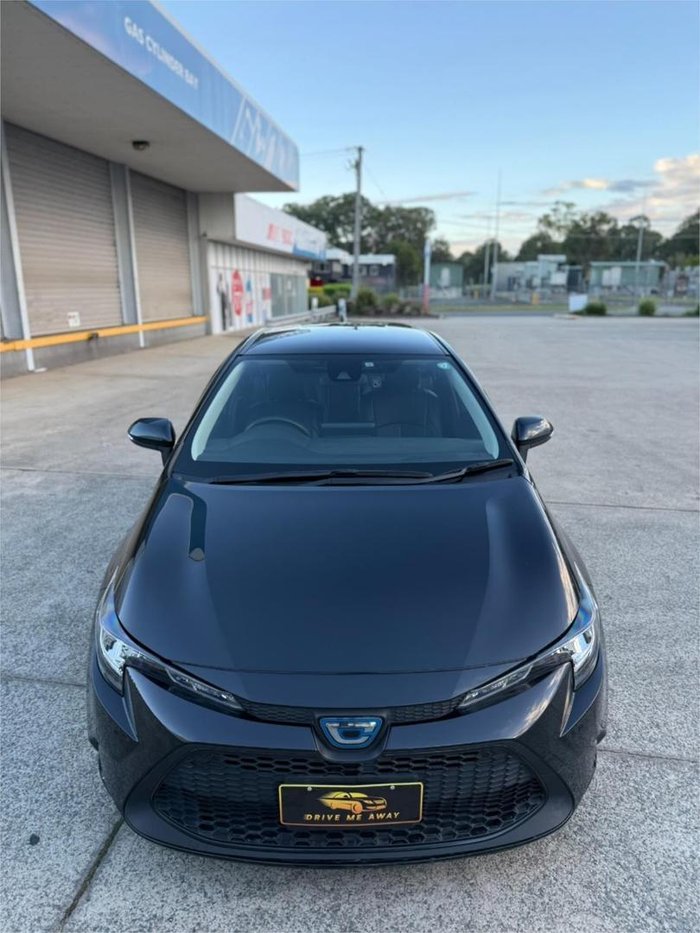 2021 Toyota Corolla Touring G-X  Hybrid