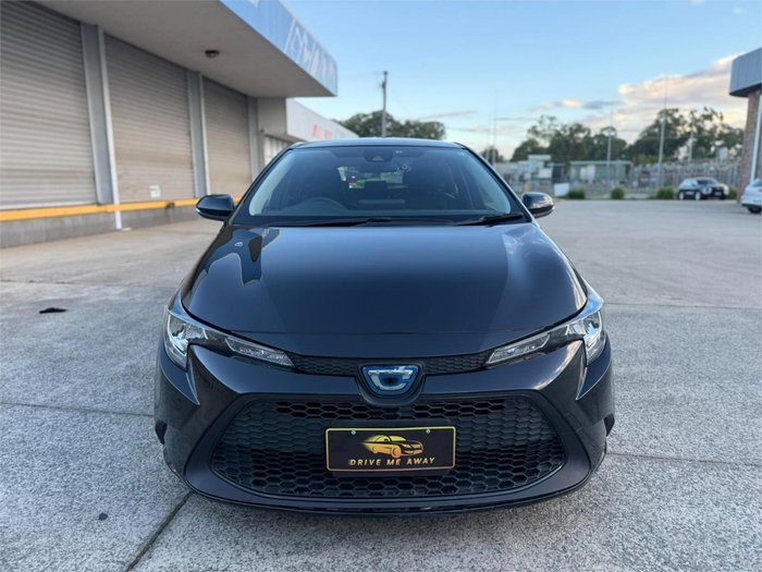 2021 Toyota Corolla Touring G-X  Hybrid