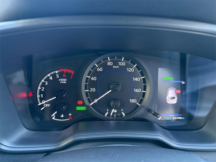 2021 Toyota Corolla Touring G-X  Hybrid