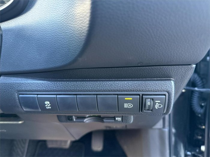 2021 Toyota Corolla Touring G-X  Hybrid