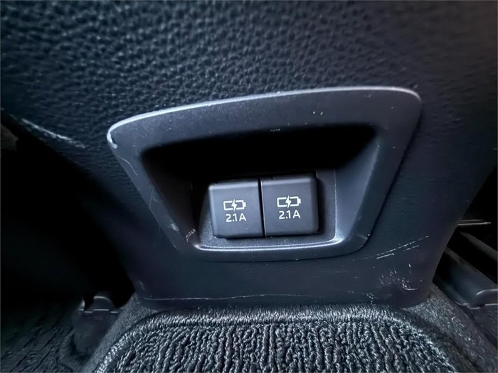 2021 Toyota Corolla Touring G-X  Hybrid