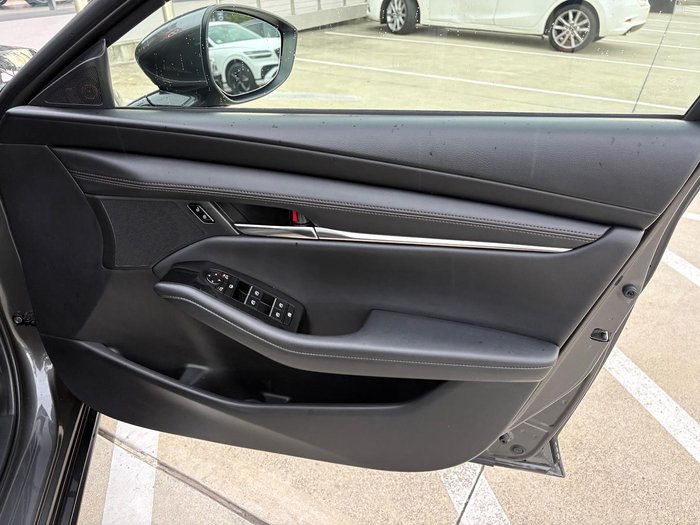 2023 Mazda 3 G20 Touring