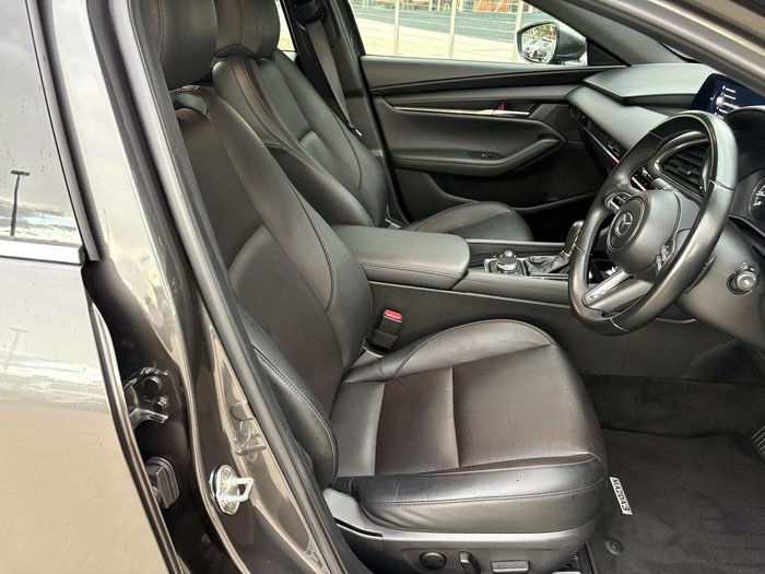 2023 Mazda 3 G20 Touring