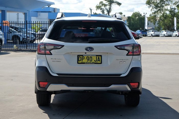 2025 Subaru Outback AWD Touring XT