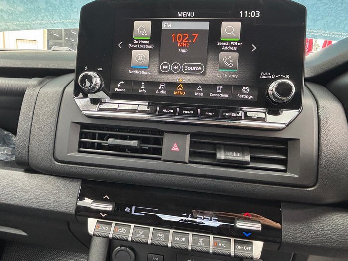 2026 Nissan Navara SL