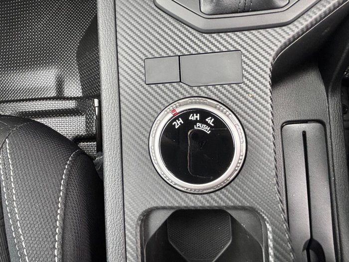 2026 Nissan Navara SL