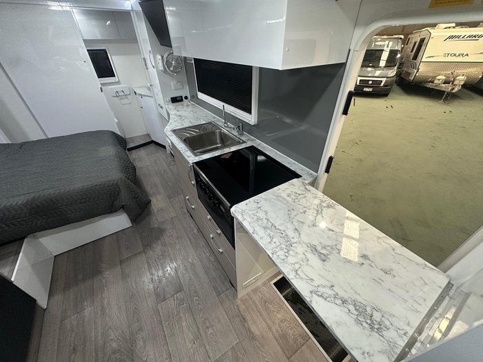 2025 Avida Birdsville