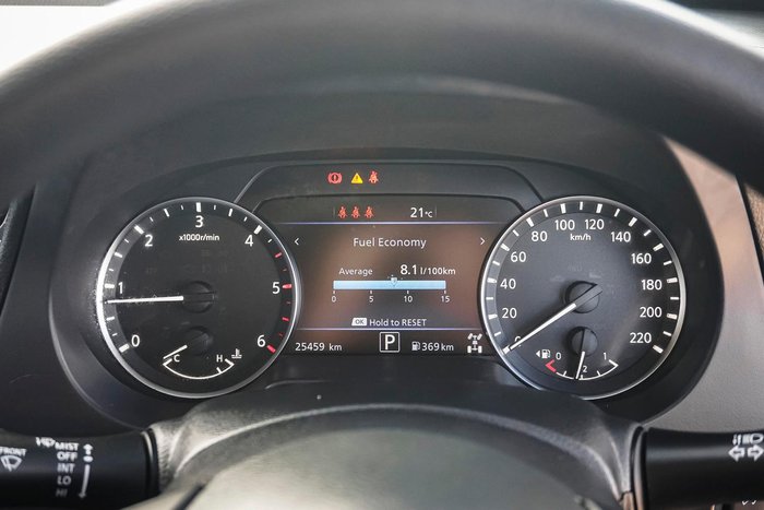 2024 Nissan Navara SL