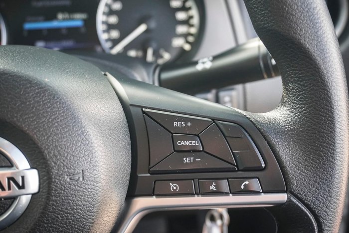 2024 Nissan Navara SL