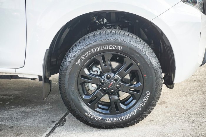 2024 Nissan Navara SL