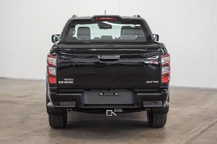 2025 Isuzu D-MAX X-TERRAIN