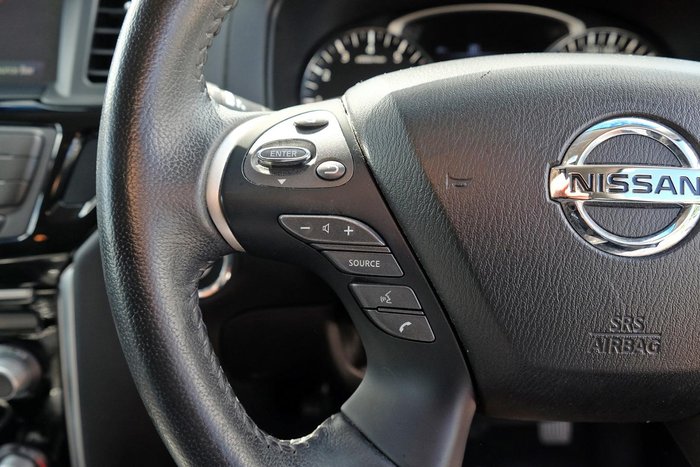 2019 Nissan Pathfinder ST