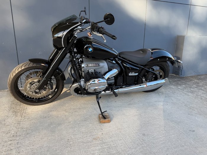 2021 BMW Motorrad R 18 BLACK