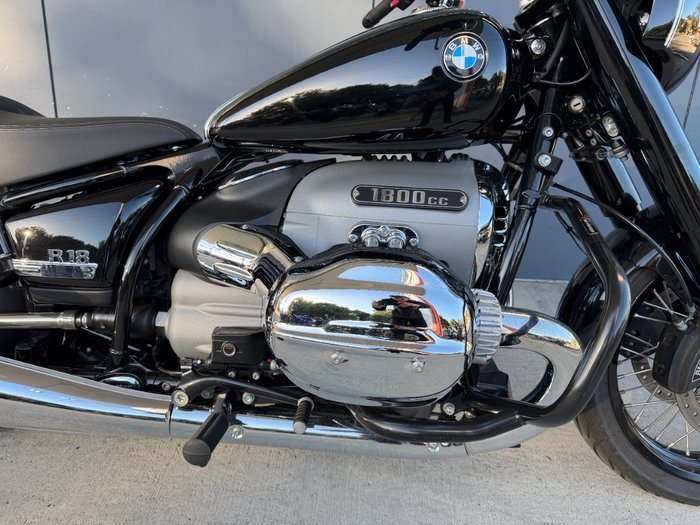 2021 BMW Motorrad R 18 BLACK