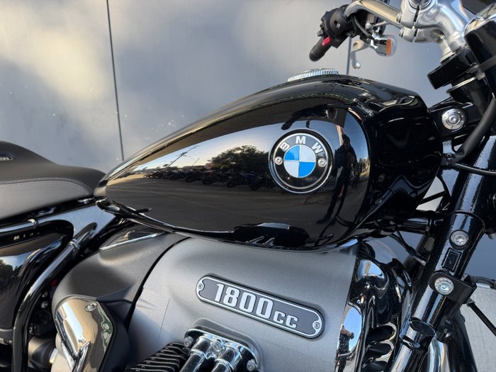 2021 BMW Motorrad R 18 BLACK