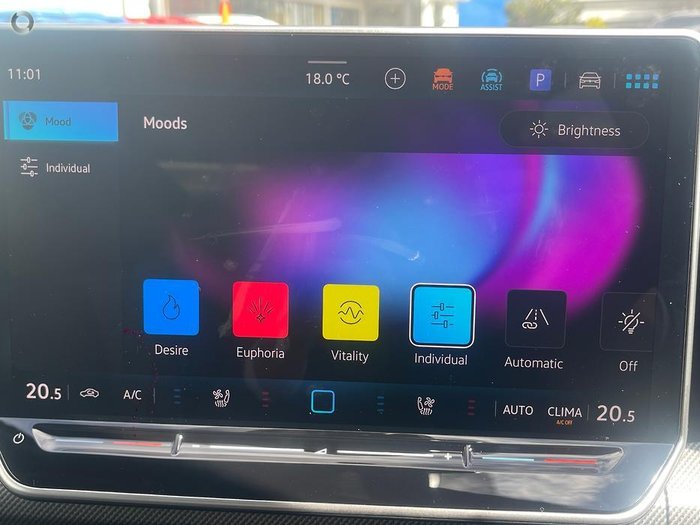 2025 Volkswagen Golf 110TSI R-Line