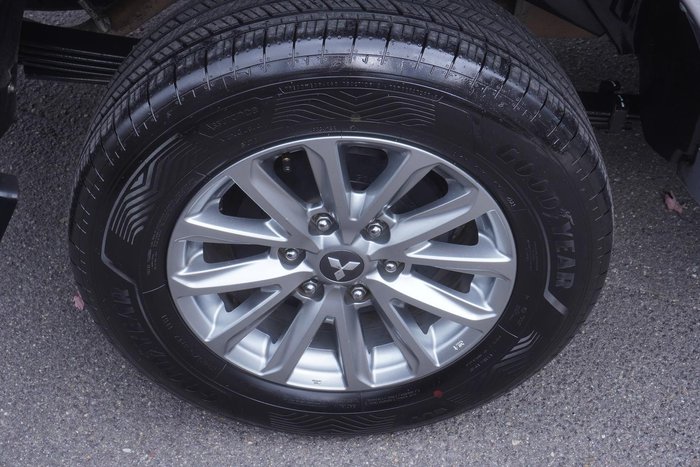 2015 Mitsubishi Triton GLS