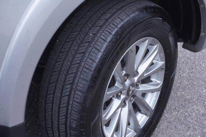 2015 Mitsubishi Triton GLS