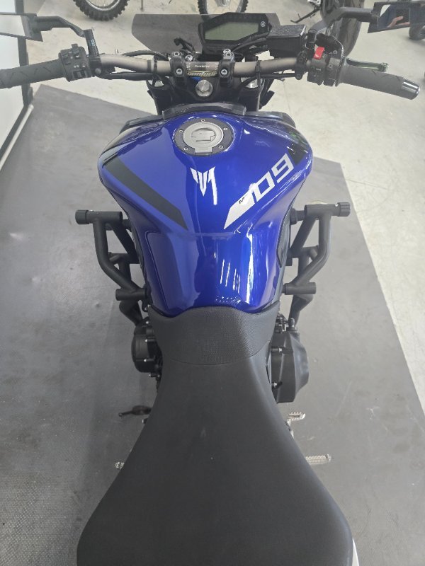 2017 Yamaha MT-09A Blue