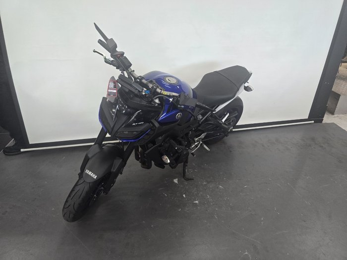 2017 Yamaha MT-09A Blue