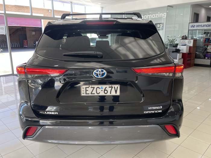 2022 Toyota Kluger Grande