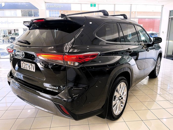 2022 Toyota Kluger Grande