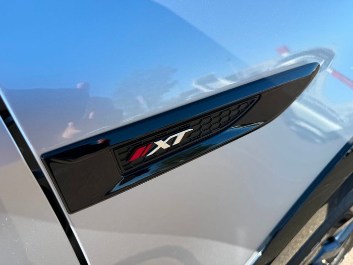 2025 Isuzu MU-X X-TERRAIN