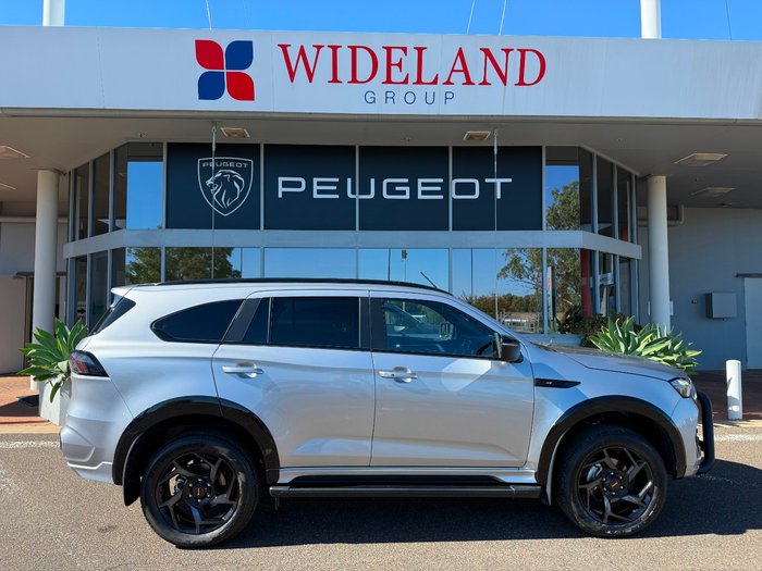 2025 Isuzu MU-X X-TERRAIN